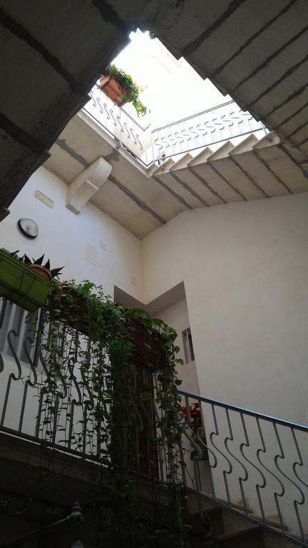 Casa Vacanze Trapani Via Merce Exterior foto